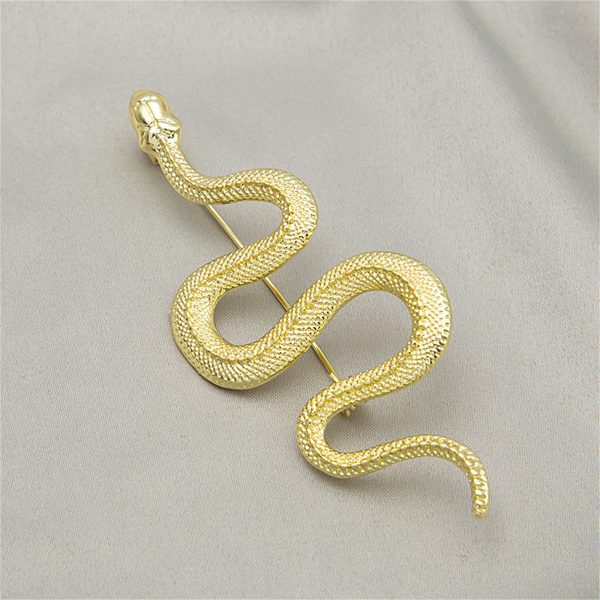 18K Gold-Plated Snake Cut Brooch Fashion