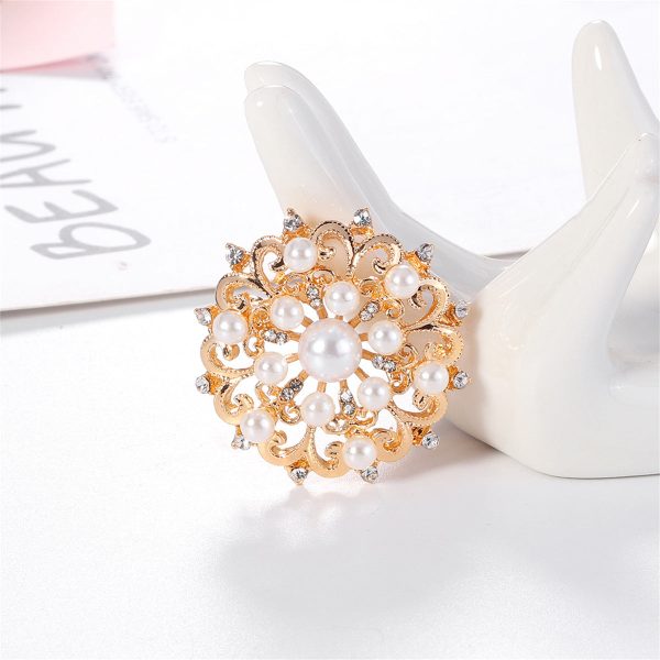 Clear Cubic Zirconia & Pearl 18K Gold-Plated Round Floral Brooch For Discount