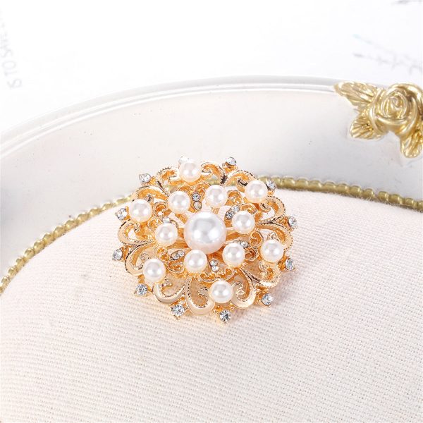 Clear Cubic Zirconia & Pearl 18K Gold-Plated Round Floral Brooch For Discount