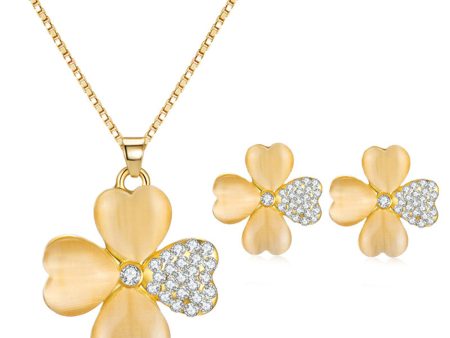 Yellow Rose Quartz & Cubic Zirconia Stud Earrings & Pendant Necklace Online