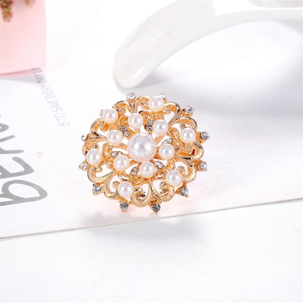 Clear Cubic Zirconia & Pearl 18K Gold-Plated Round Floral Brooch For Discount